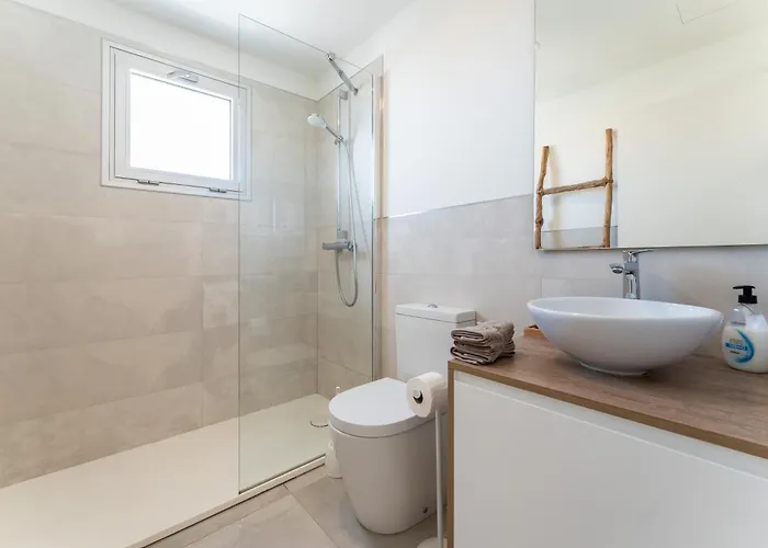 Luxury Penthouse With Rooftop Lägenhet *