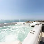 Apartment Luxury Penthouse With Rooftop