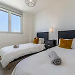 Apartment Luxury Penthouse With Rooftop