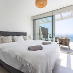 Apartment Luxury Penthouse With Rooftop