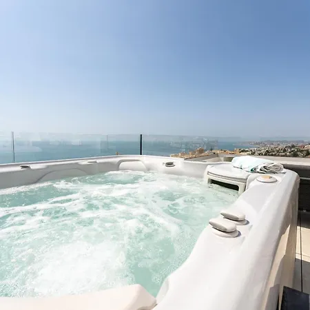 Lägenhet Luxury Penthouse With Rooftop