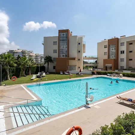 Luxury Penthouse With Rooftop דירה פואנגירולה